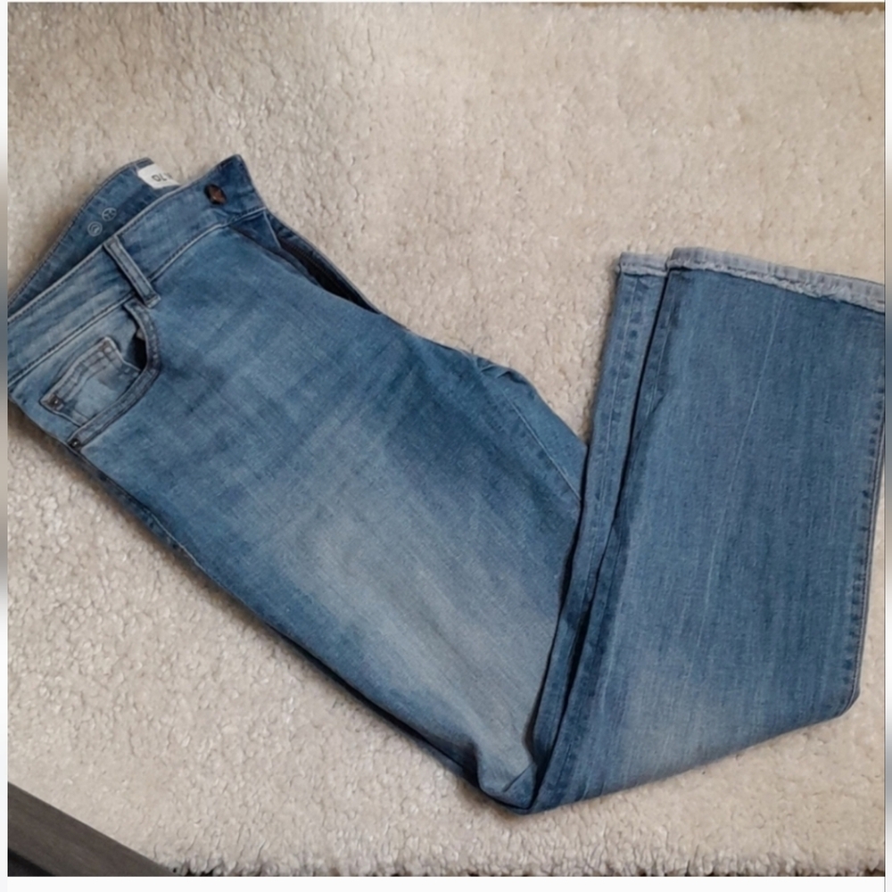 DL1961 MARA Instascuplt Straight ankle/ cropped Jeans Size 31 - Picture 2 of 14